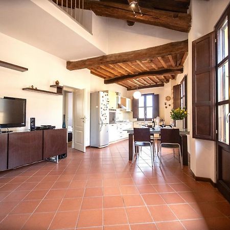 Serena Apartment, Cosy Close Center Town Lucca Eksteriør bilde