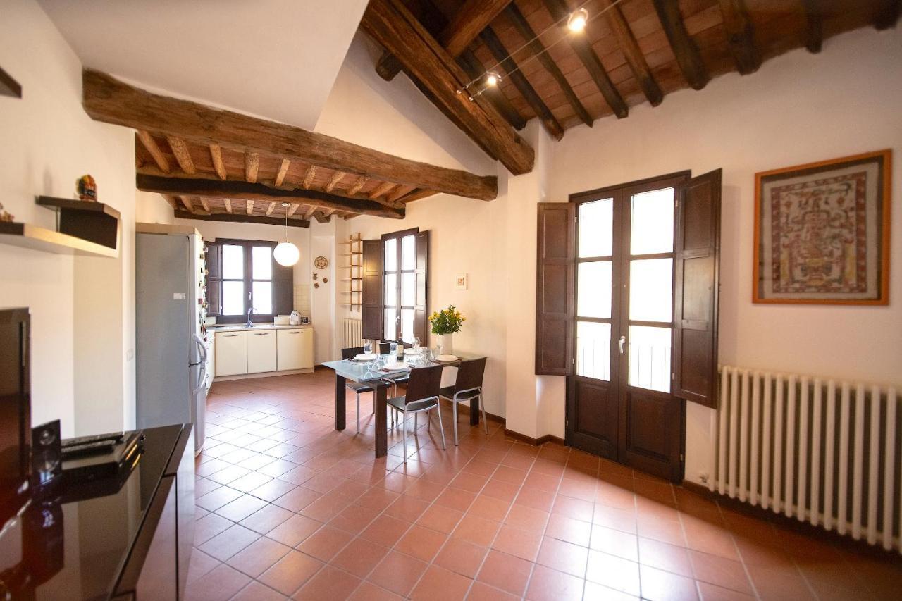 Serena Apartment, Cosy Close Center Town Lucca Eksteriør bilde