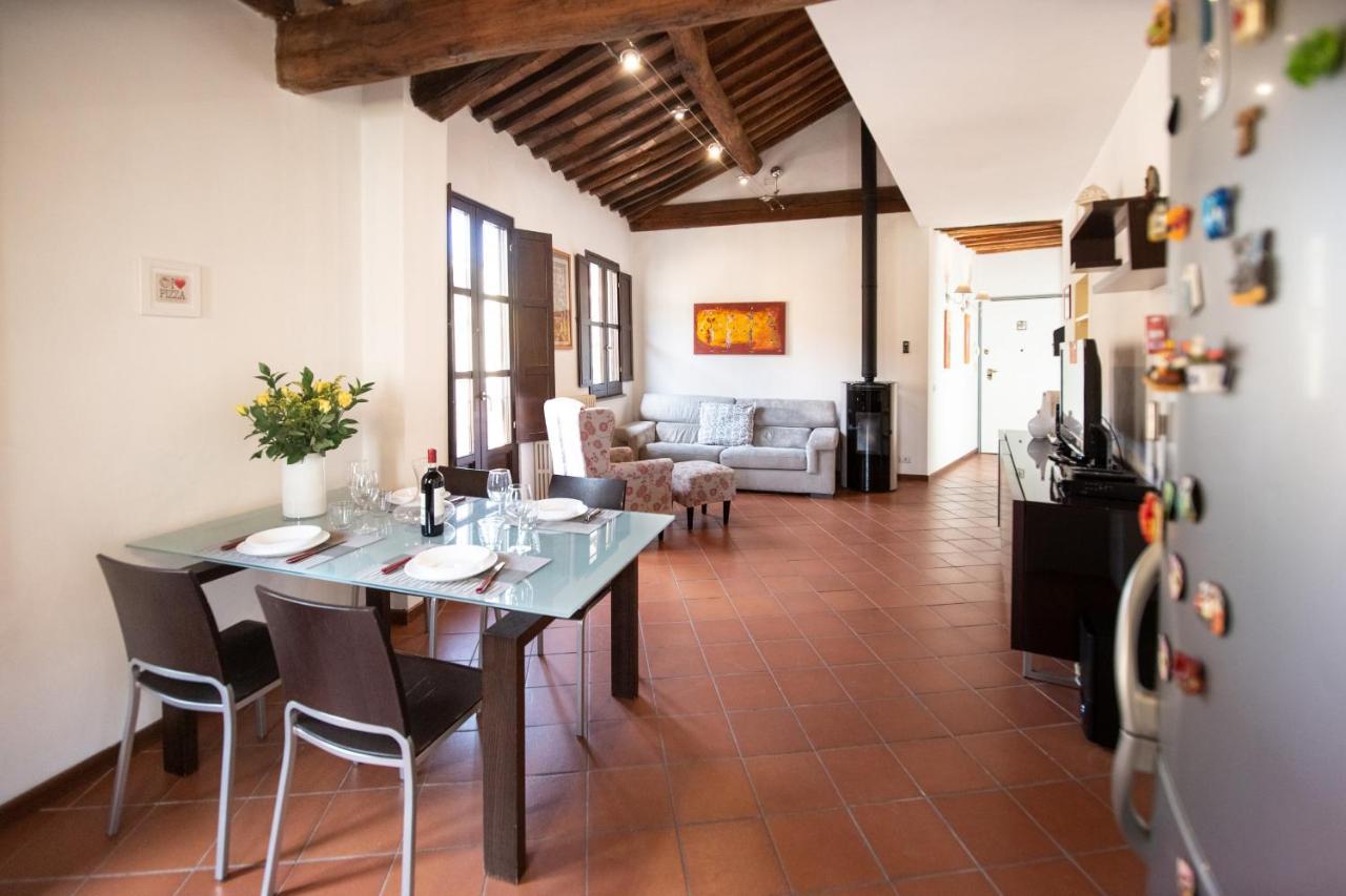 Serena Apartment, Cosy Close Center Town Lucca Eksteriør bilde